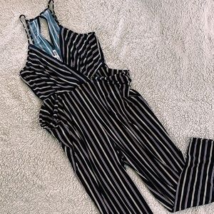 BCBG Jumpsuit🌼